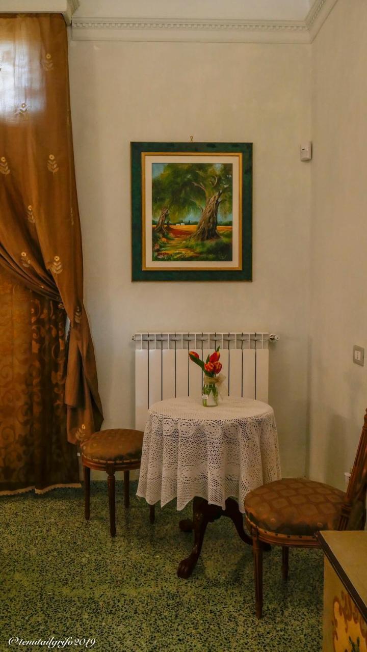 Tenuta Il Grifo Tiggiano Exteriör bild